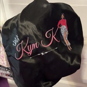 THE KYM K STAIN BONNET